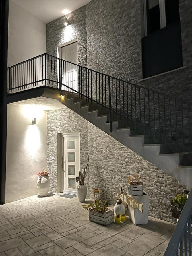 Un Passo Dal Mare Bed&Breakfast San Salvo Marina Exterior photo