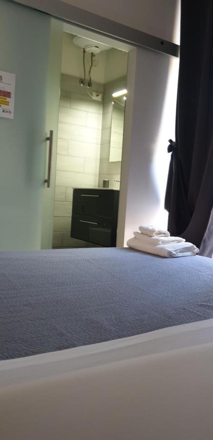 Un Passo Dal Mare Bed&Breakfast San Salvo Marina Exterior photo
